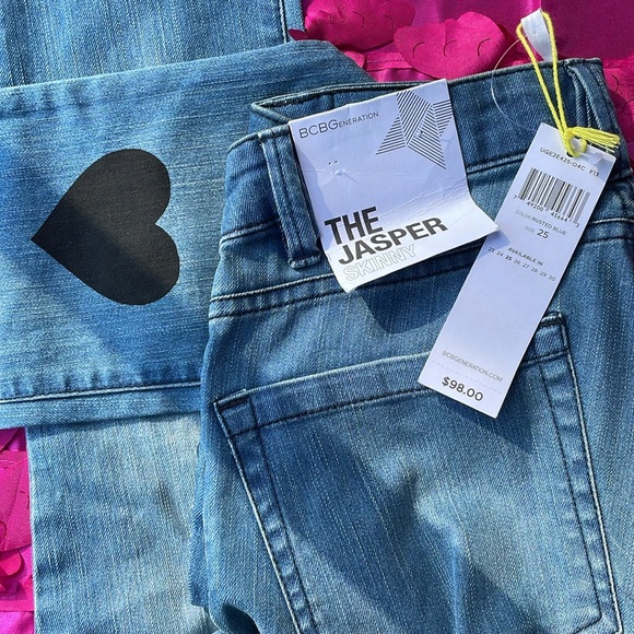 BCBGeneration Jasper skinny jeans ✨Host Pick✨ - Picture 4 of 5